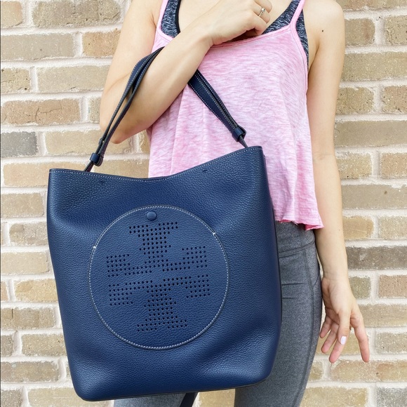 NWT Tory Burch Perforated Logo Hobo Tote Handbag - Picture 4 of 8